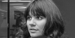 Linda_Ronstadt_1976